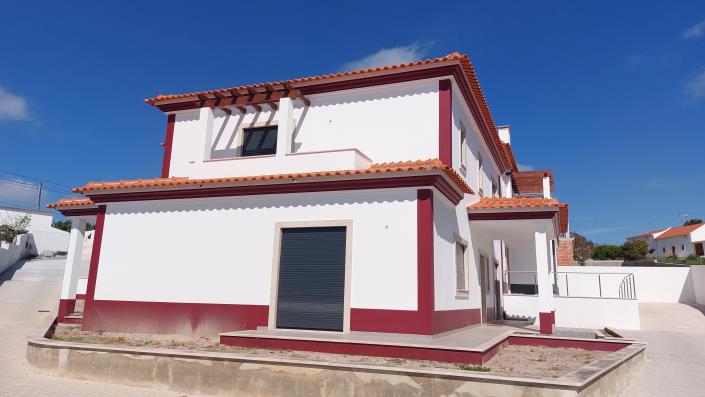 Image No.2-Maison de ville de 4 chambres à vendre à Caldas da Rainha