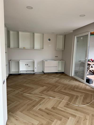 Image No.8-4 Bed House for sale