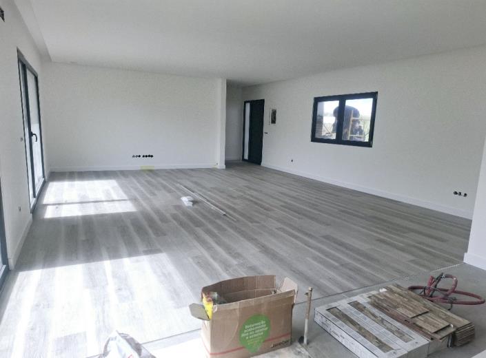 Image No.7-3 Bed Villa for sale