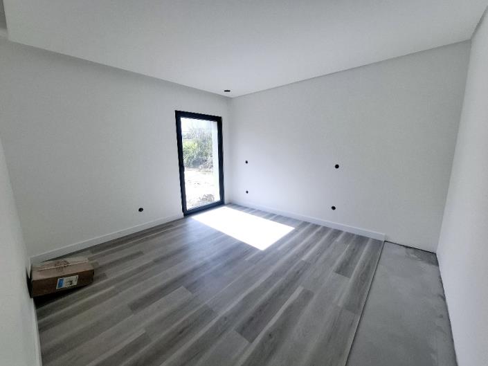 Image No.12-3 Bed Villa for sale