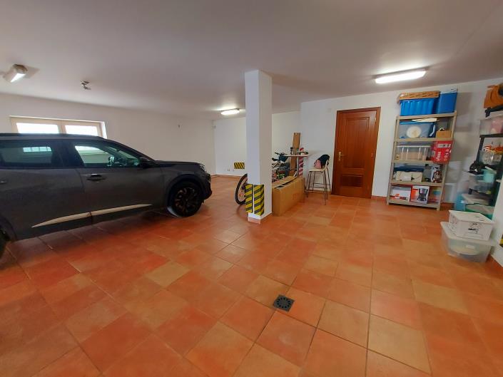 Image No.26-5 Bed House/Villa for sale