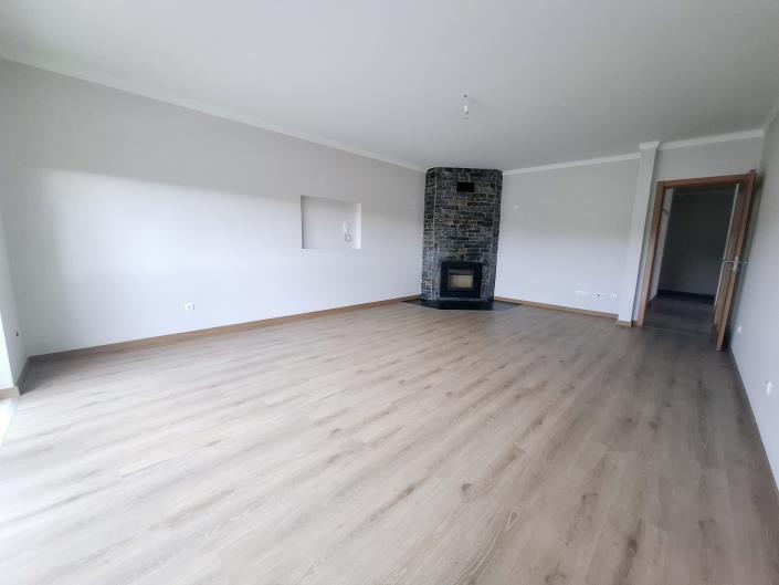 Image No.10-3 Bed Villa for sale