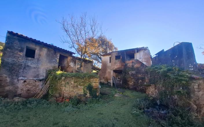 Image No.9-3 Bed Property for sale