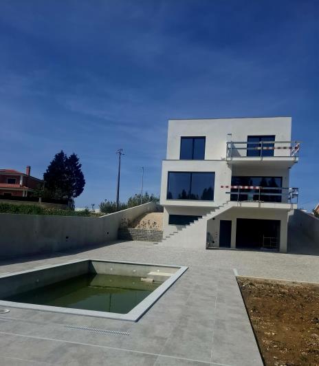 Image No.5-Maison / Villa de 4 chambres à vendre à Caldas da Rainha