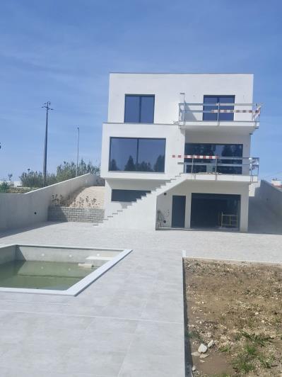 Image No.4-Maison / Villa de 4 chambres à vendre à Caldas da Rainha