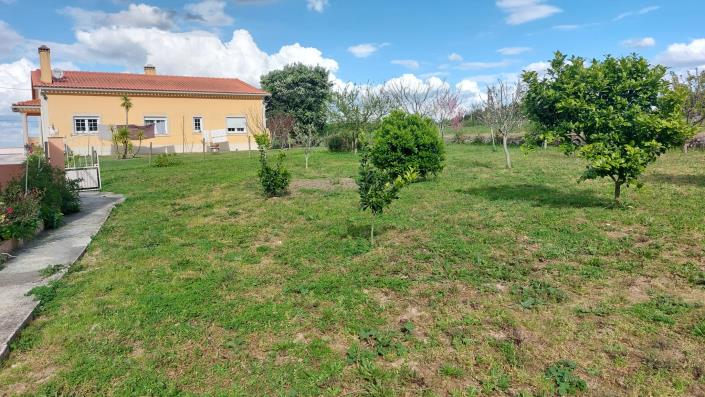 Image No.9-3 Bed Country Property for sale