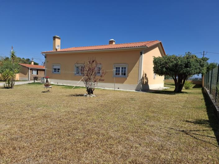 Image No.3-3 Bed Country Property for sale