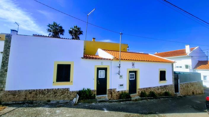 Image No.1-Propriété de pays de 3 chambres à vendre à Obidos