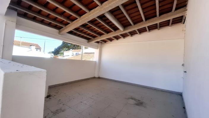 Image No.5-3 Bed Country Property for sale