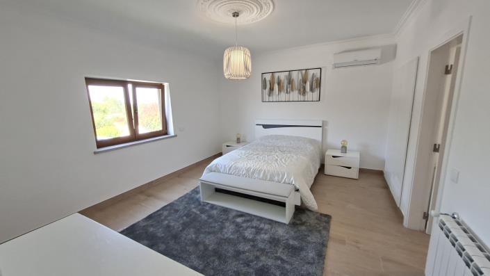 Image No.9-5 Bed House/Villa for sale