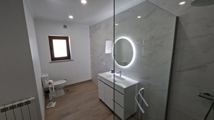 Image No.10-5 Bed House/Villa for sale