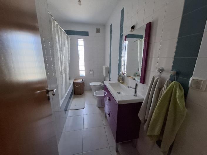 Image No.18-4 Bed House/Villa for sale