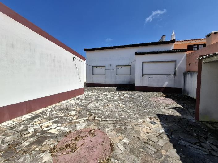 Image No.3-3 Bed House for sale