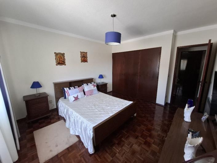 Image No.12-3 Bed House for sale