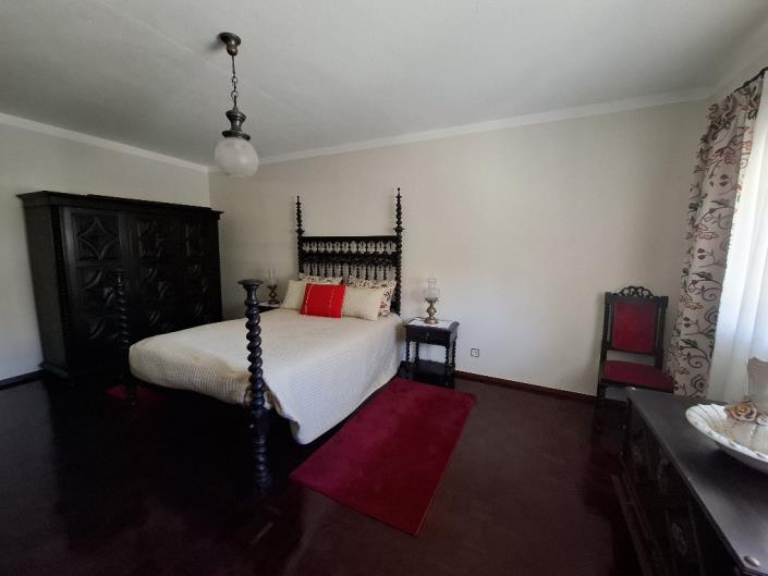 Image No.13-3 Bed House for sale