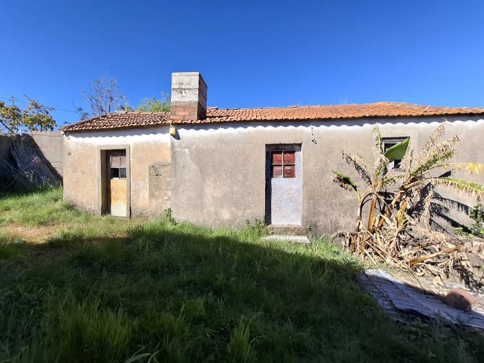 Image No.5-Country House for sale