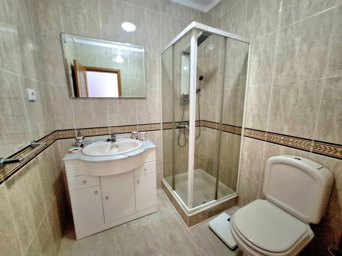 Image No.26-3 Bed Apartment for sale