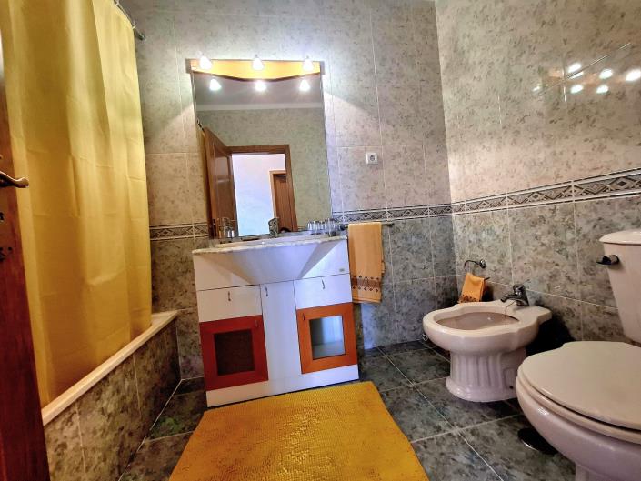 Image No.27-3 Bed Apartment for sale
