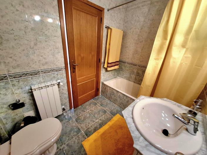 Image No.29-3 Bed Apartment for sale
