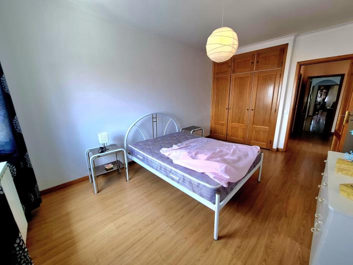 Image No.33-3 Bed Apartment for sale