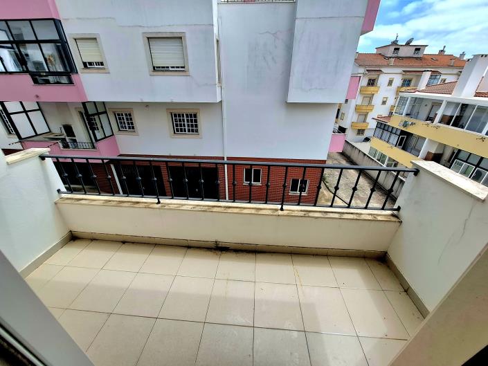 Image No.39-3 Bed Apartment for sale