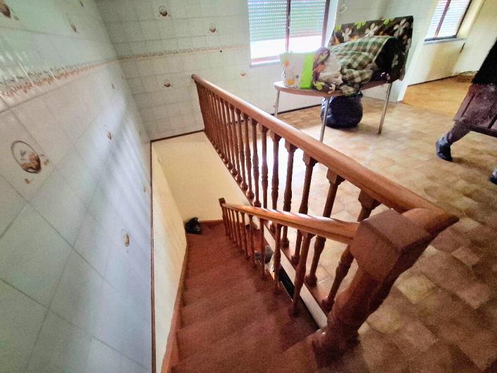 Image No.27-4 Bed House for sale