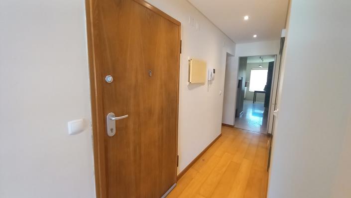 Image No.23-3 Bed Apartment for sale