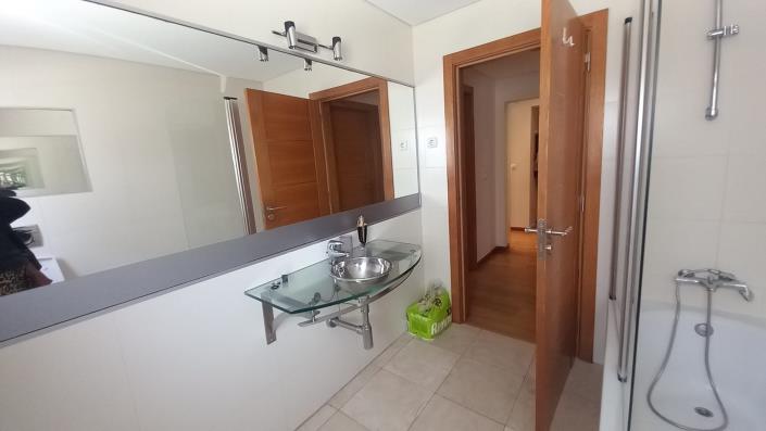 Image No.32-3 Bed Apartment for sale