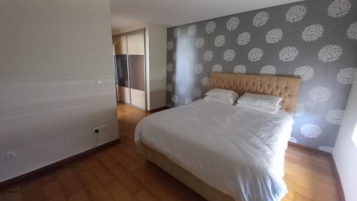 Image No.38-3 Bed Apartment for sale