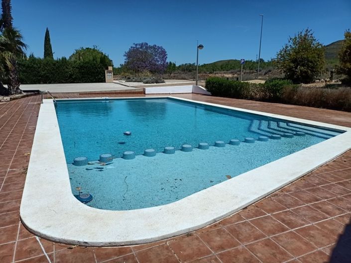 Image No.4-3 Bed Property for sale