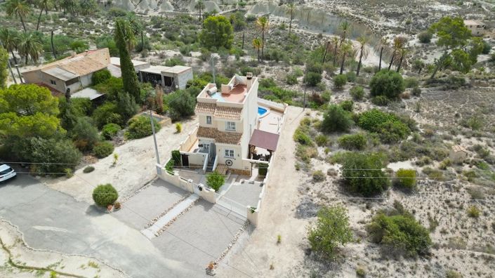 Image No.1-3 Bed Country House for sale