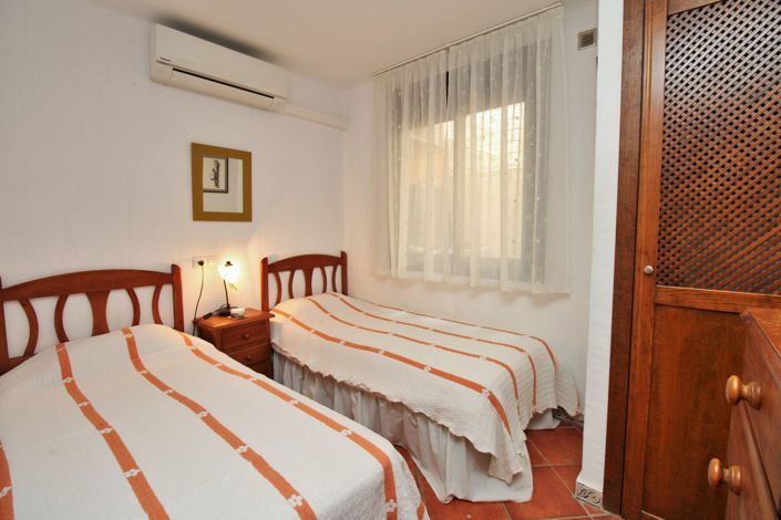 Image No.19-2 Bed Apartment for sale