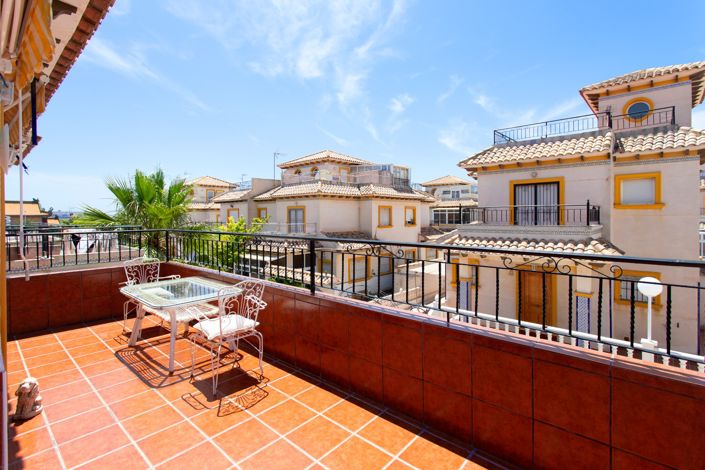 Image No.1-Bungalow de 2 chambres à vendre à Orihuela Costa