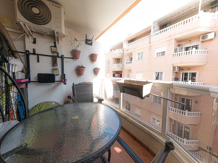 Image No.1-Appartement de 2 chambres à vendre à Torrevieja