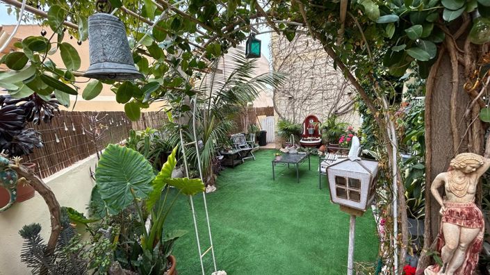 Image No.30-3 Bed Property for sale