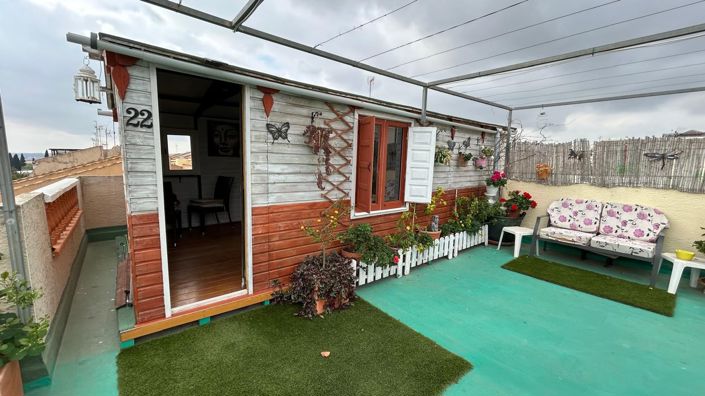 Image No.6-3 Bed Property for sale