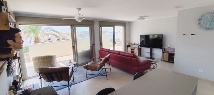 Image No.5-2 Bed Penthouse for sale