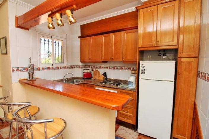 Image No.13-2 Bed Property for sale