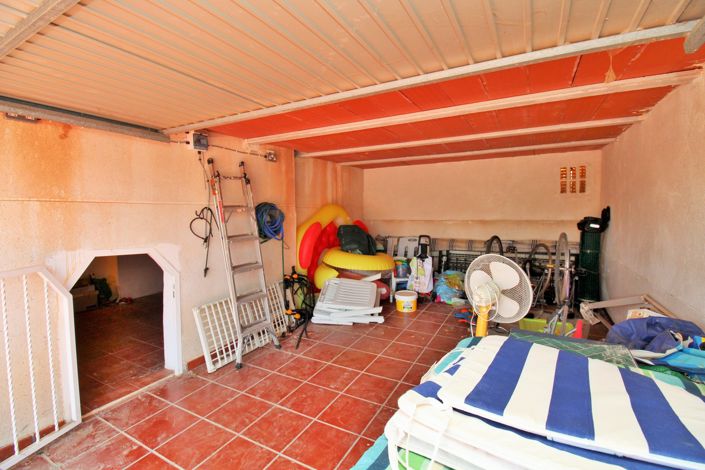 Image No.36-2 Bed Property for sale