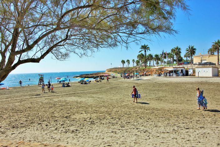 Image No.46-2 Bed Property for sale