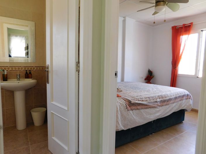 Image No.23-3 Bed Villa for sale