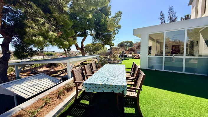 Image No.11-4 Bed Country House for sale