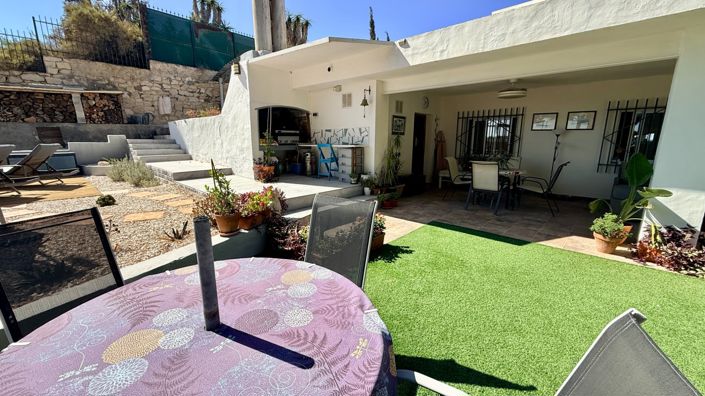 Image No.22-4 Bed Country House for sale