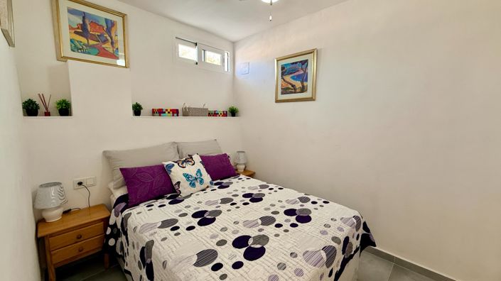 Image No.44-4 Bed Country House for sale