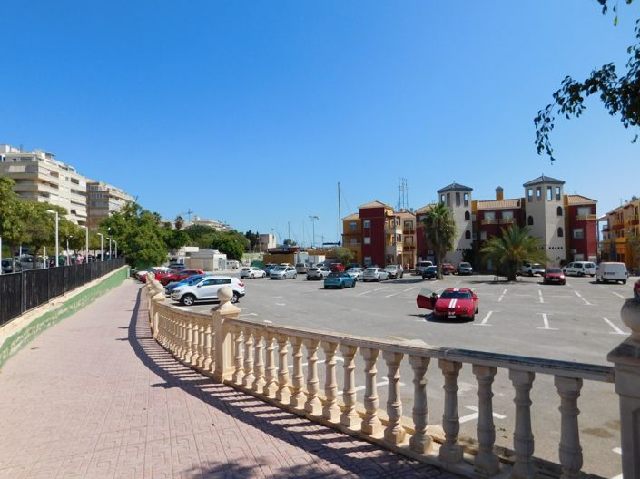 Image No.27-3 Bed Apartment for sale