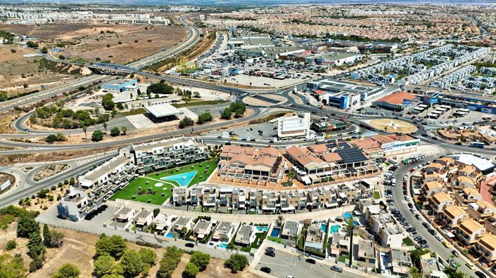 Image No.36-3 Bed Villa for sale