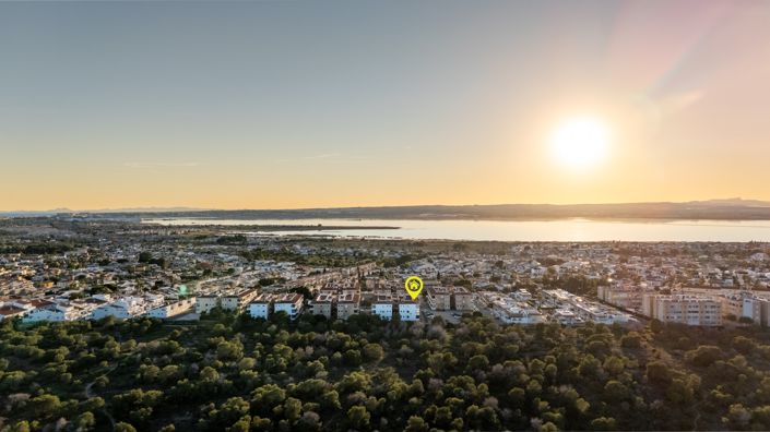 Image No.2-3 Bed Apartment for sale