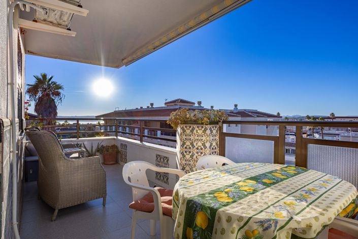 Image No.20-3 Bed Apartment for sale