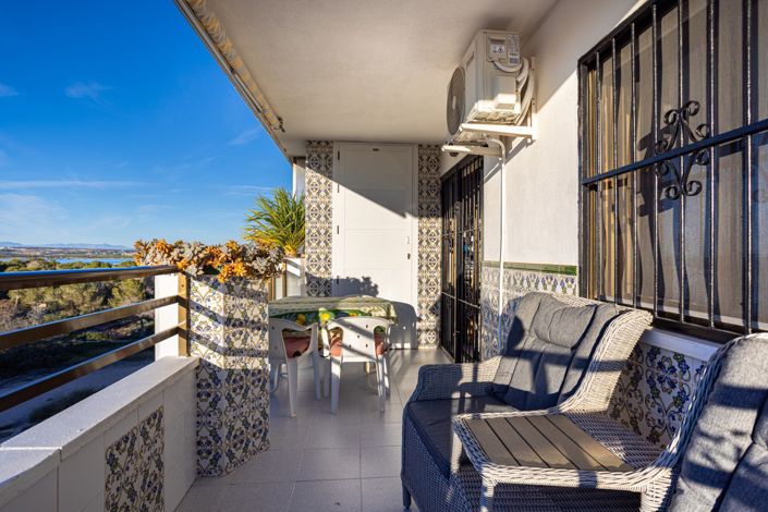 Image No.23-3 Bed Apartment for sale