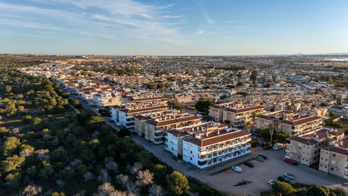 Image No.41-3 Bed Apartment for sale
